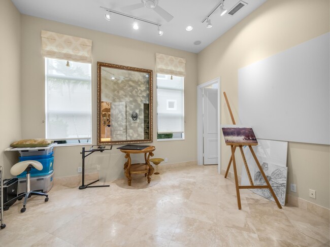 606 Hermitage Cir in Palm Beach Gardens, FL - Building Photo - Building Photo