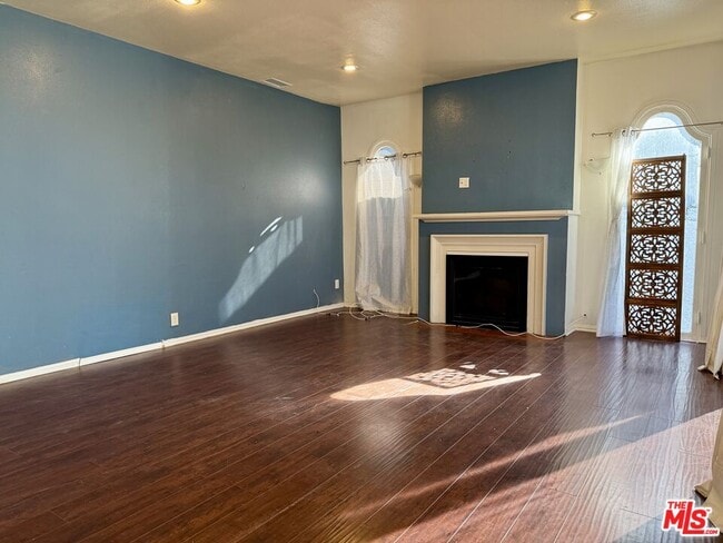 9428 Harvard Blvd in Los Angeles, CA - Building Photo - Building Photo