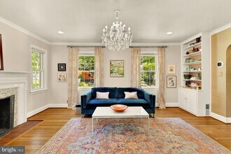 7208 Delfield St in Chevy Chase, MD - Building Photo - Building Photo