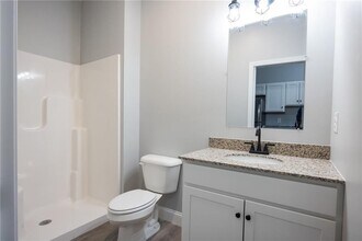 6899 Post Rd in North Kingstown, RI - Building Photo - Building Photo