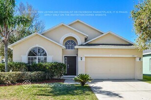 1730 J Lawson Blvd, Unit 20F in Orlando, FL - Building Photo