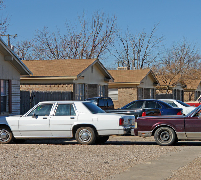 1609-1707 66th St in Lubbock, TX - Building Photo - Building Photo