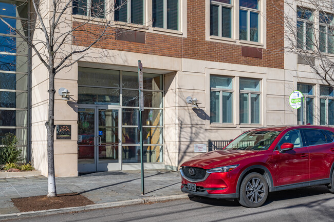 The Tivoli Townhouse in Philadelphia, PA - Building Photo - Building Photo