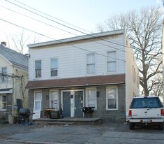 1693-1699 Carrie St in Schenectady, NY - Building Photo