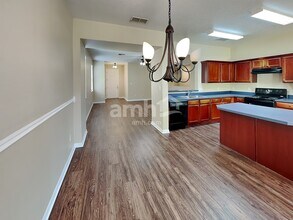 517 Vicks Landing Dr in Apopka, FL - Building Photo - Building Photo