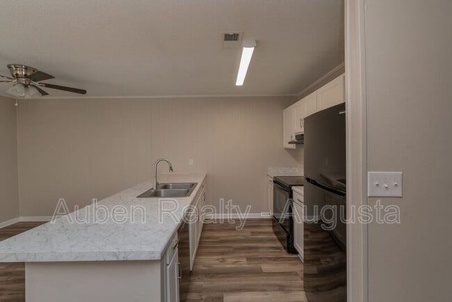 2311 Walden Dr in Augusta, GA - Building Photo - Building Photo