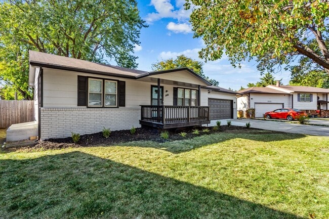 3141 S Knight Cir in Wichita, KS - Building Photo - Building Photo