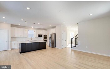 10810 Meridian Hill Way in Upper Marlboro, MD - Building Photo - Building Photo