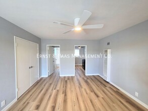 617 Cedar Ave in Long Beach, CA - Building Photo - Building Photo