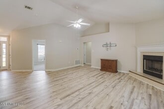 14886 E Shadow Creek Dr, Unit 1 in Biloxi, MS - Building Photo - Building Photo