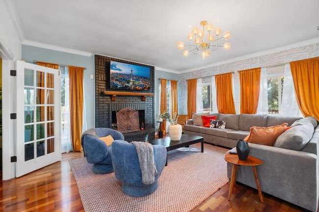 13702 Yellow Oak Cir in San Antonio, TX - Building Photo - Building Photo