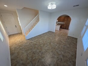 7931 N Kelburn Hill St in Las Vegas, NV - Building Photo - Building Photo