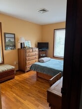 24 Worthy Way in Shelter Island, NY - Foto de edificio - Building Photo