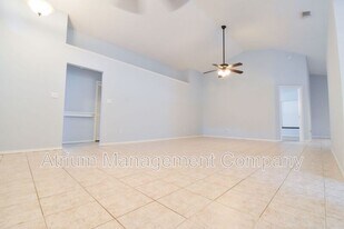 277 Lakebreeze Cir in Lake Mary, FL - Building Photo