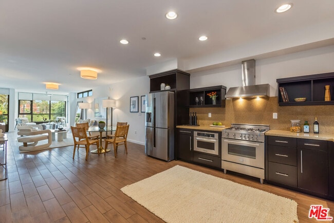 13045 Pacific Promenade in Los Angeles, CA - Building Photo - Building Photo