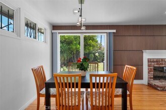 5210 Ventura Canyon Ave in Los Angeles, CA - Building Photo - Building Photo