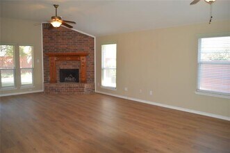 15572 Western Trail in Frisco, TX - Building Photo - Building Photo