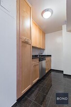 145 Fourth Avenue in New York, NY - Building Photo - Building Photo