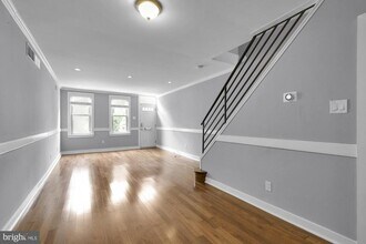 1519 Montrose St in Philadelphia, PA - Building Photo - Building Photo