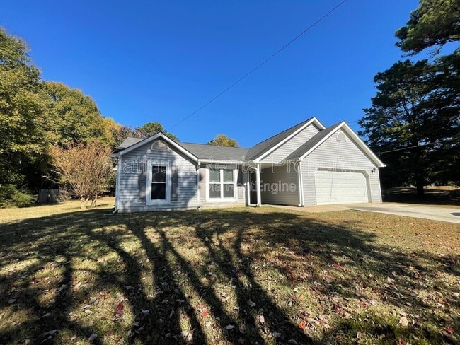 1630 Creek Crossing SE in Conyers, GA - Building Photo - Building Photo