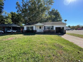 1303-1303 Warner Ave in Jonesboro, AR - Building Photo