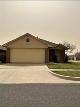 802 Beaumont Square in Norman, OK - Building Photo - Building Photo