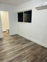 16050 NE 3rd Ave-Unit -0 in Miami, FL - Building Photo - Building Photo