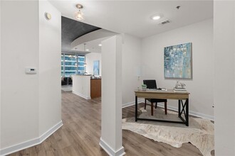 855 Peachtree St NE in Atlanta, GA - Building Photo - Building Photo