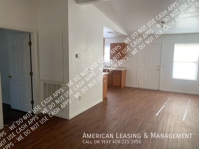 607 Park Ln in Lufkin, TX - Building Photo - Building Photo