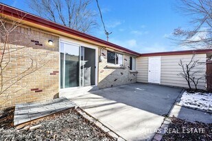 10311 W 59th Ave, Unit 4 in Arvada, CO - Building Photo