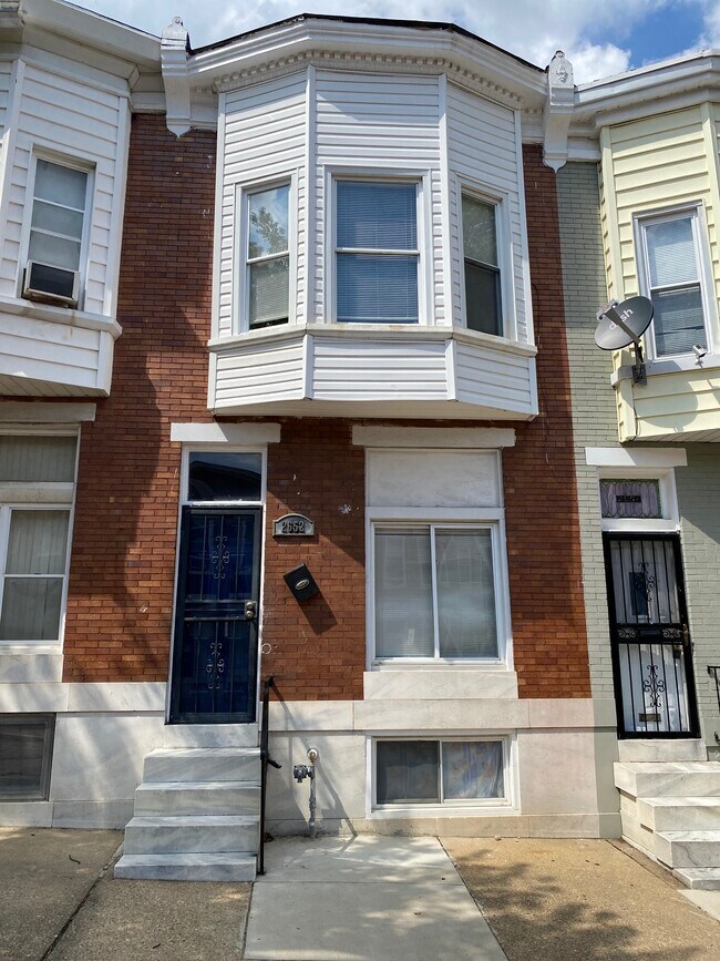 property at 2652 Harlem Ave