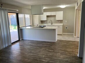 6804 Blackberry Dr in Arlington, TX - Building Photo - Building Photo