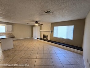 8915 Woodmill Dr in Hudson, FL - Building Photo - Building Photo