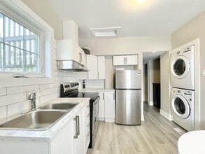 184 Hellems Ave in Welland, ON - Building Photo - Building Photo
