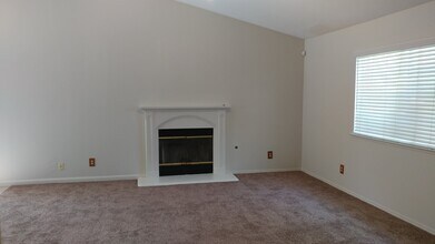 5514 N Delbert Ave in Fresno, CA - Building Photo - Building Photo