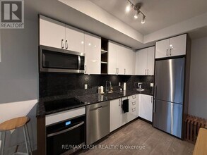 543 Richmond St W in Toronto, ON - Building Photo - Building Photo