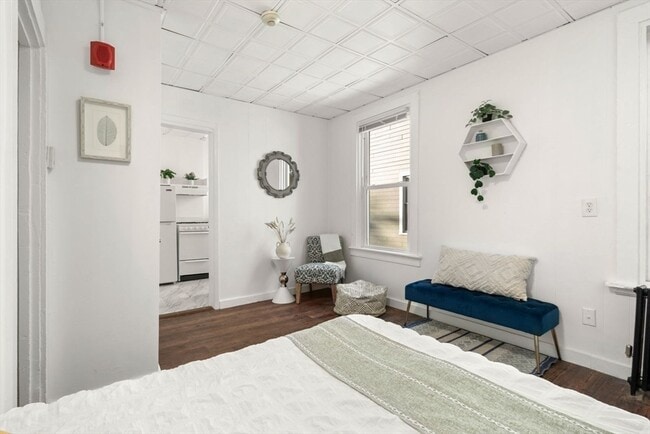 property at 928 Dorchester Ave