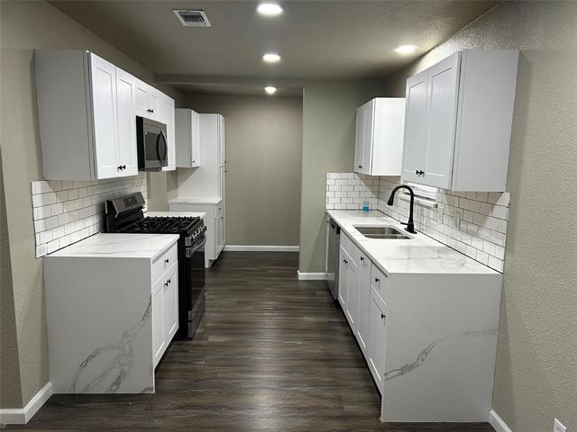 220 N Bernice Dr in Garland, TX - Building Photo - Building Photo