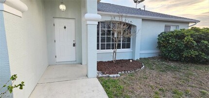 510 SE 27th Terrace in Cape Coral, FL - Building Photo - Building Photo