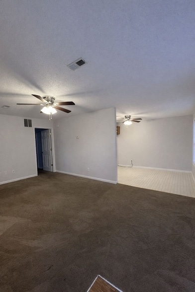 112 Ballygar St in Clarksville, TN - Foto de edificio - Building Photo