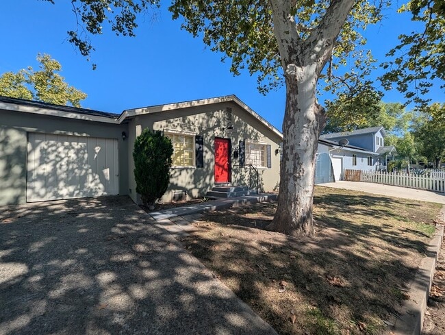 324 Roseville St in Roseville, CA - Building Photo - Building Photo