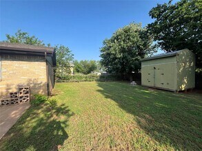 1505 Kingston Rd in Norman, OK - Building Photo - Building Photo