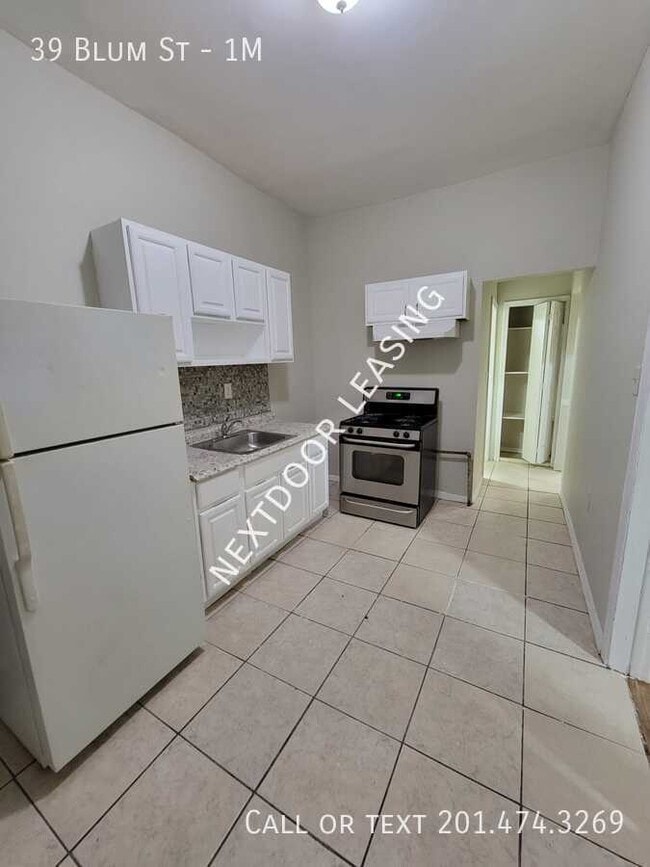 property at 39 Blum St