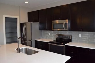 10091 Tall Oaks St in Parker, CO - Foto de edificio - Building Photo