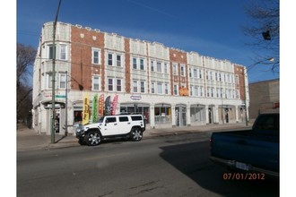 Ingleside Manor in Chicago, IL - Building Photo - Building Photo