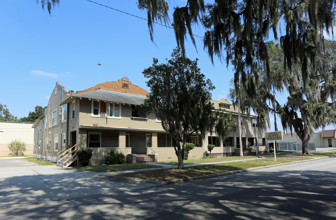 Wis-Flo in Winter Haven, FL - Foto de edificio