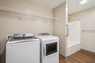 Alley Landing in Des Moines, IA - Building Photo - Building Photo