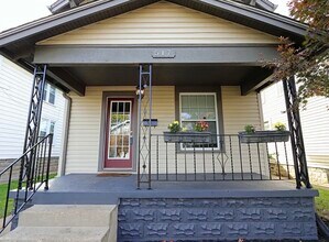 517 Sheldon Ave in Columbus, OH - Building Photo - Building Photo