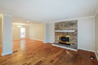 2671 Ashley Cir in Jonesboro, GA - Building Photo - Building Photo