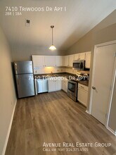 7410 Triwoods Dr in St. Louis, MO - Building Photo - Building Photo